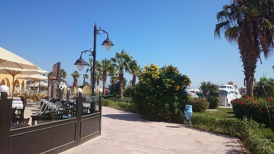 Exoticky Apartman Hurghada Esterno foto